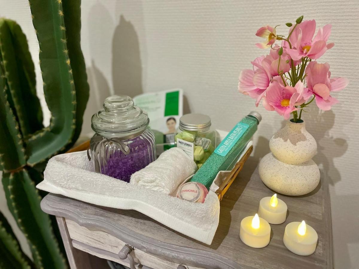 Appartement Chic And Relaxing Retreat With Bath Ritual & Candles - Pets Welcome *